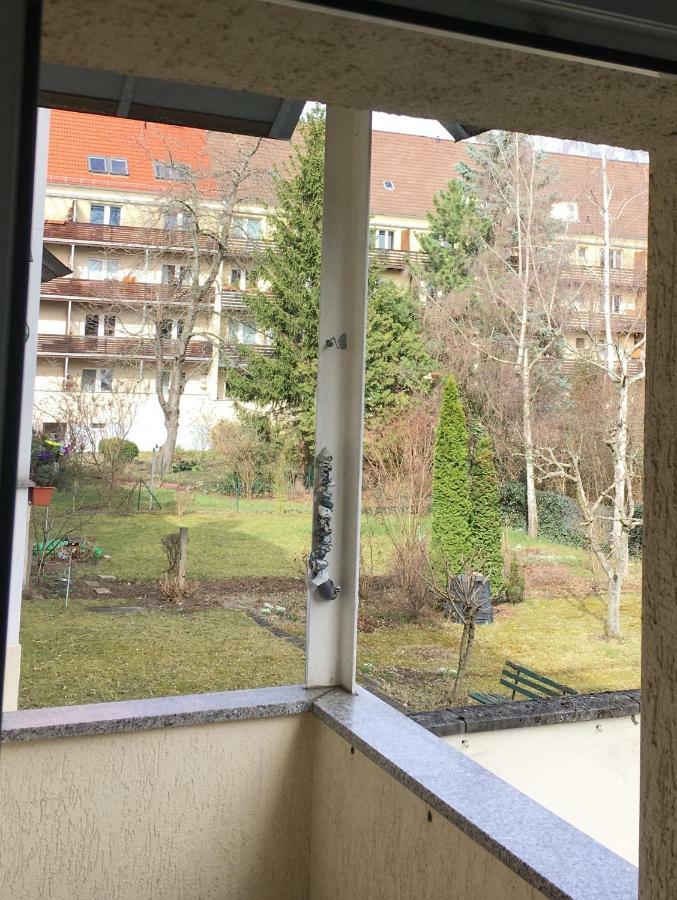 Ferienwohnung In Erfurt Mit Kleinem Balkon, 2 Schlafzimmer Exterior photo