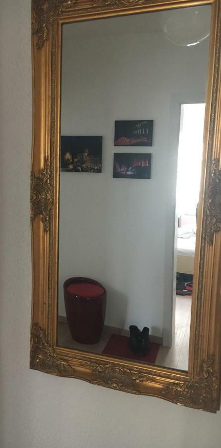 Ferienwohnung In Erfurt Mit Kleinem Balkon, 2 Schlafzimmer Exterior photo