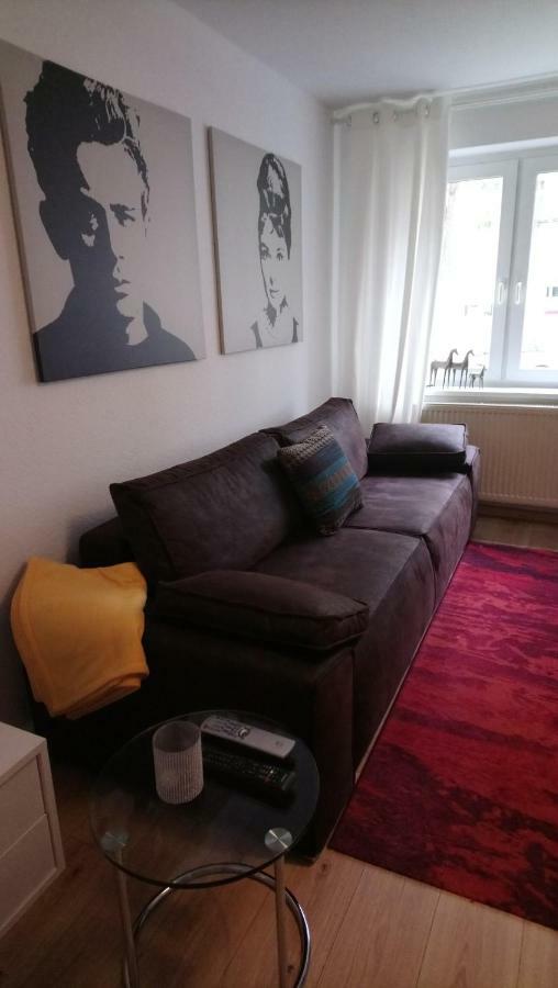 Ferienwohnung In Erfurt Mit Kleinem Balkon, 2 Schlafzimmer Exterior photo